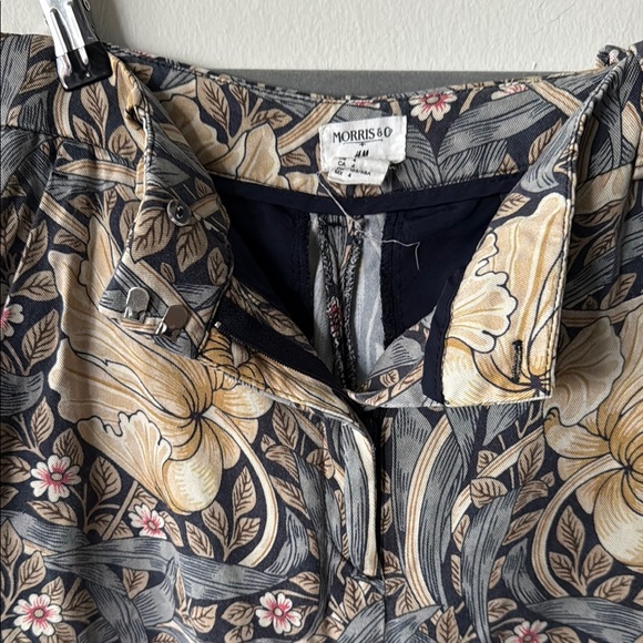 H&M Floral Wide Leg Pants - Gray and Cream - Picture 3 of 7